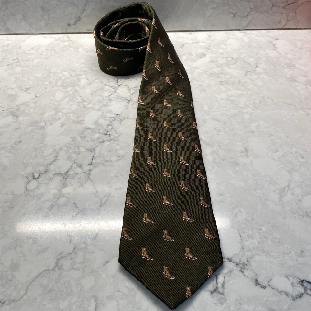 L.L. Bean Olive Silk Tie - Picture 4 of 4